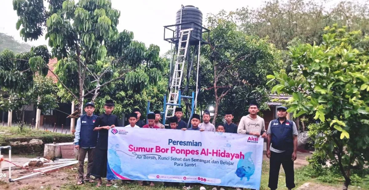 Peresmian sumur bor ponpes Al hidayah wanti